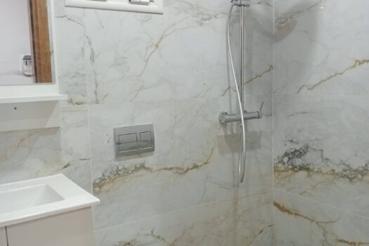 زوز شقق حديثة البناء